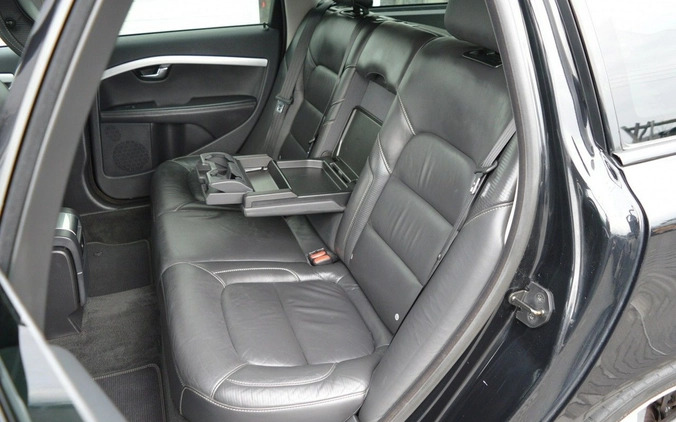 Volvo V70 cena 33900 przebieg: 170400, rok produkcji 2012 z Hrubieszów małe 742